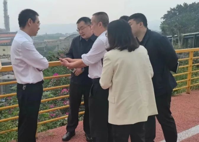 1698223636178926.jpg 1.市發(fā)改委副主任李霖帶隊(duì)到公司調(diào)研.jpg