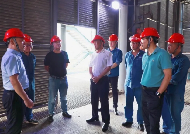 1719189523178527.png 集團領(lǐng)導調(diào)研聚碳酸酯裝置技改項目推進情況2.png